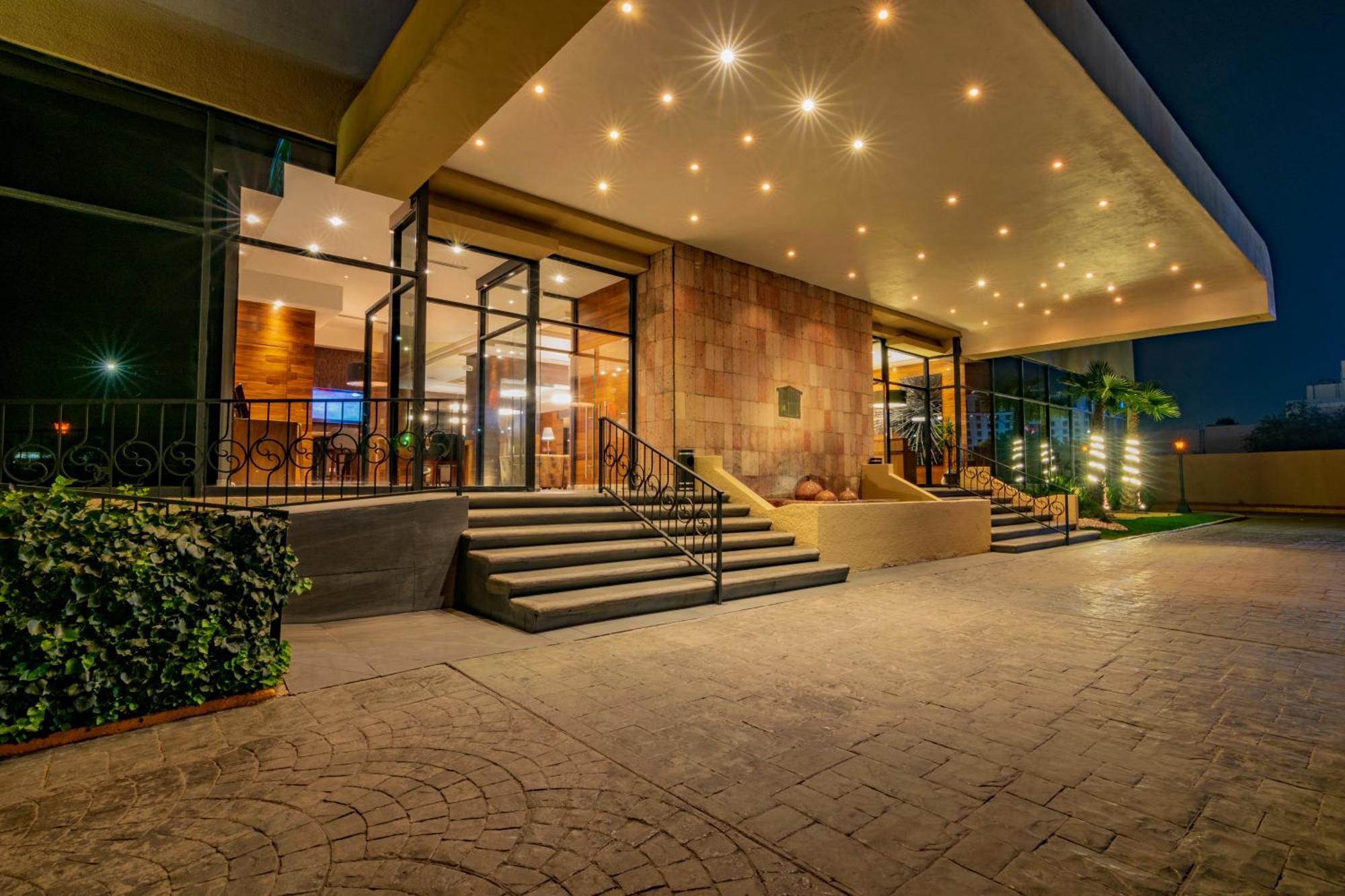 Hotel Lucerna Ciudad Juarez Exterior photo